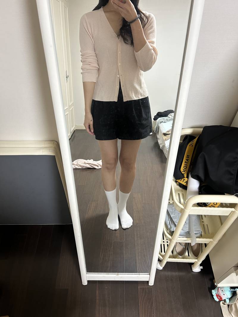 [잡담] 지금 나가야되는데 옷 골라주랑ㅠㅠ! | 인스티즈