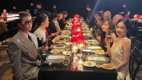 "행사 재점검할 것” W코리아, 유방암 술파티 논란에 사과 | 인스티즈