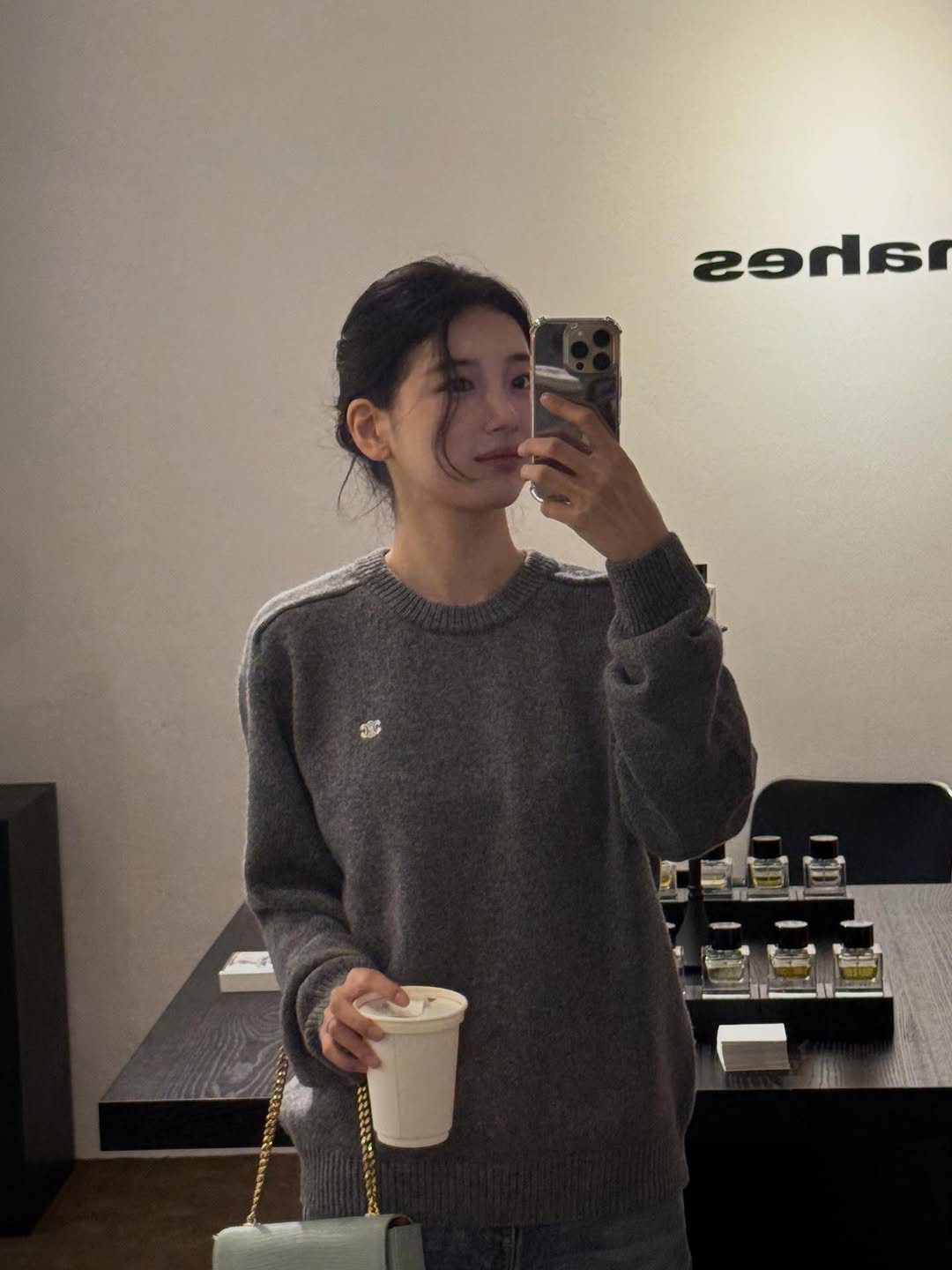 [잡담] 수지 인스타 🩶 | 인스티즈