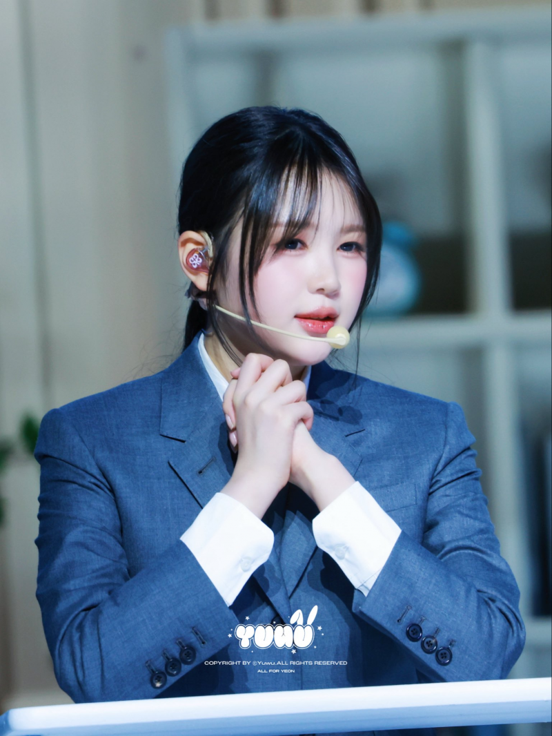 어제자 반응 좋은 하투하 교복 스타일링.JPG | 인스티즈