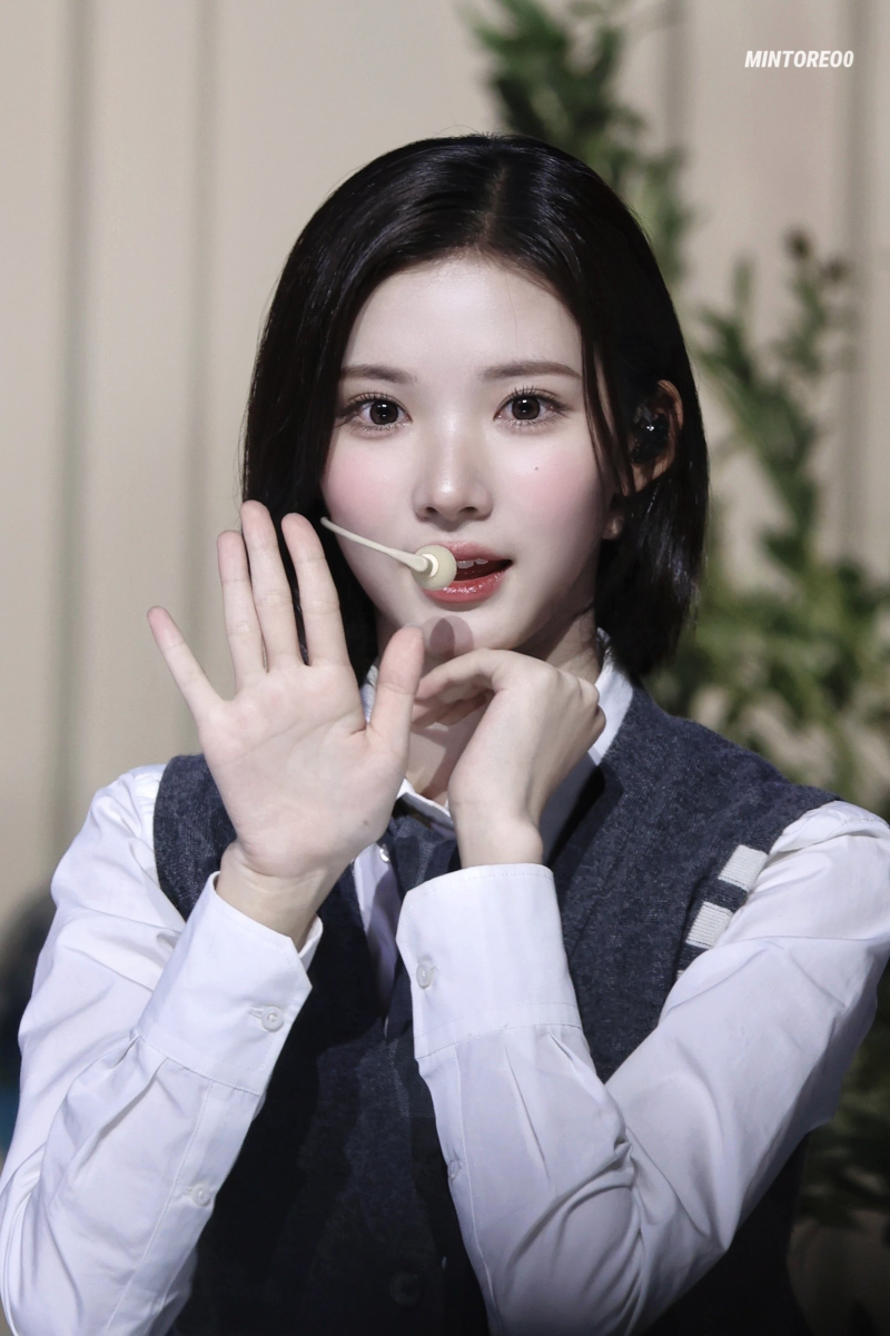 어제자 반응 좋은 하투하 교복 스타일링.JPG | 인스티즈