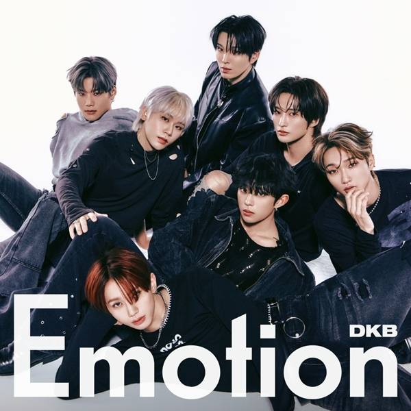 '15개월 만의 컴백' 다크비, 미니 9집 'Emotion' 오늘(23일) 발매 | 인스티즈