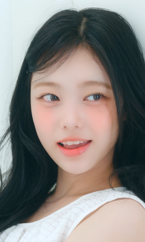 대충 캡쳐만 해도 예쁘다는 하츠투하츠 이안 | 인스티즈