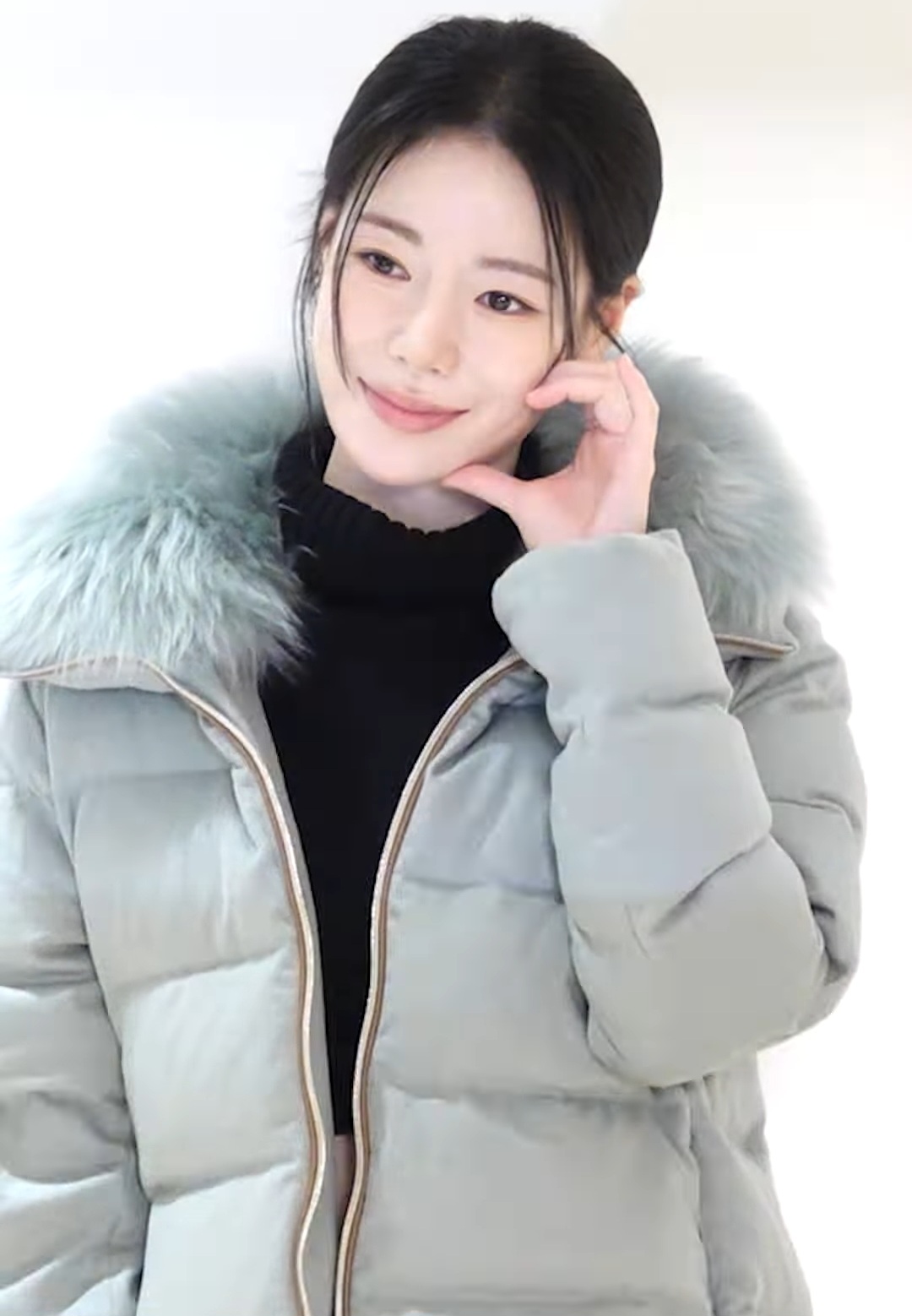 [잡담] 임지연 오늘 행사때 얼굴 | 인스티즈
