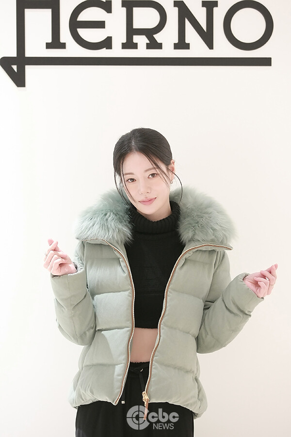 [잡담] 임지연 오늘 행사때 얼굴 | 인스티즈