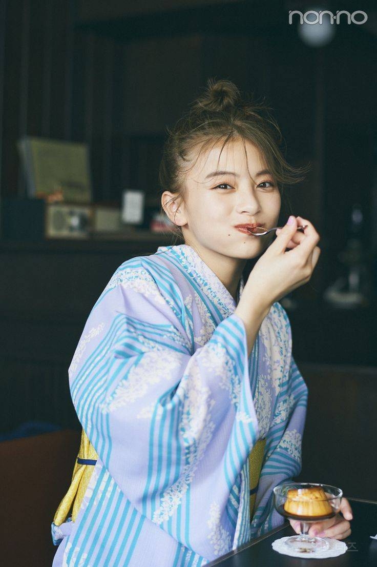 요즘 일본에서 완전 라이징으로 떠오르고 있는 여자 배우.jpg | 인스티즈