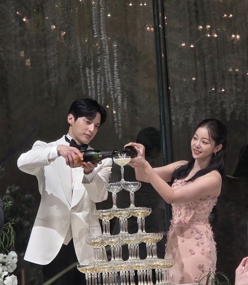 [잡담] 윤선우&김가은 잘어울린다 결혼식사진임 | 인스티즈