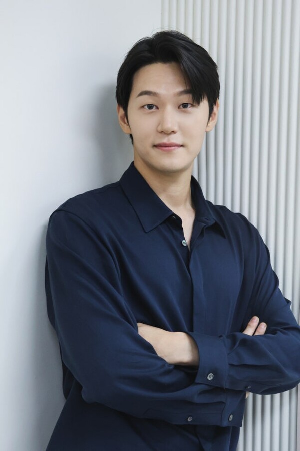 [정보/소식] 오십프로) [단독] '대세' 이학주, 신하균 오정세 허성태 주연 '오십프로' 합류! | 인스티즈