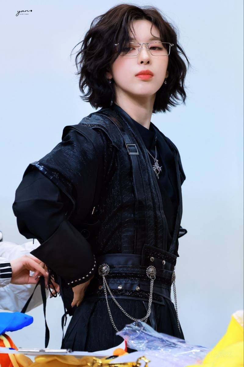 뜨고있는 사진마다 진짜 잘생긴 여돌 팬싸짤....jpg | 인스티즈