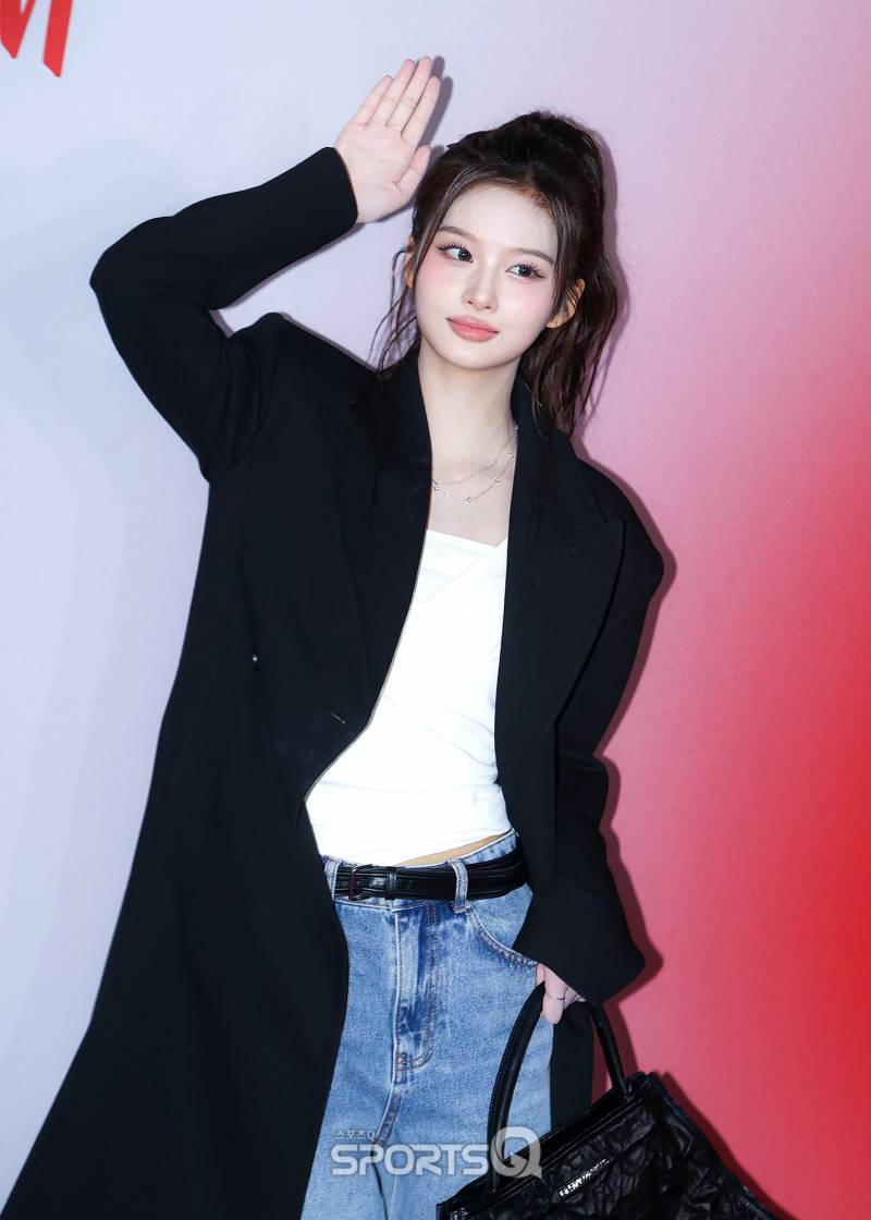 ㄹㅇ 비현실적이었던 H&M 행사 엔믹스 설윤........jpg | 인스티즈