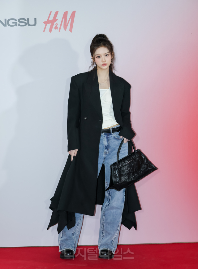 ㄹㅇ 비현실적이었던 H&M 행사 엔믹스 설윤........jpg | 인스티즈