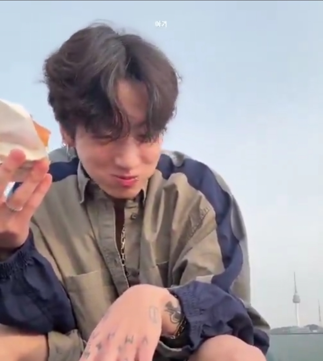 [잡담] 정국 컨셉 잡는거 확실하네 | 인스티즈