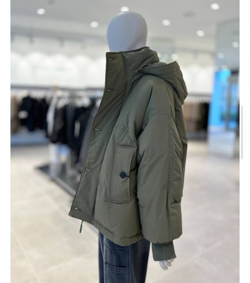 [잡담] 얘두라 이 패딩 디자인이랑 핏 어때?? | 인스티즈