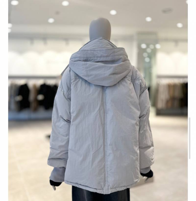[잡담] 얘두라 이 패딩 디자인이랑 핏 어때?? | 인스티즈