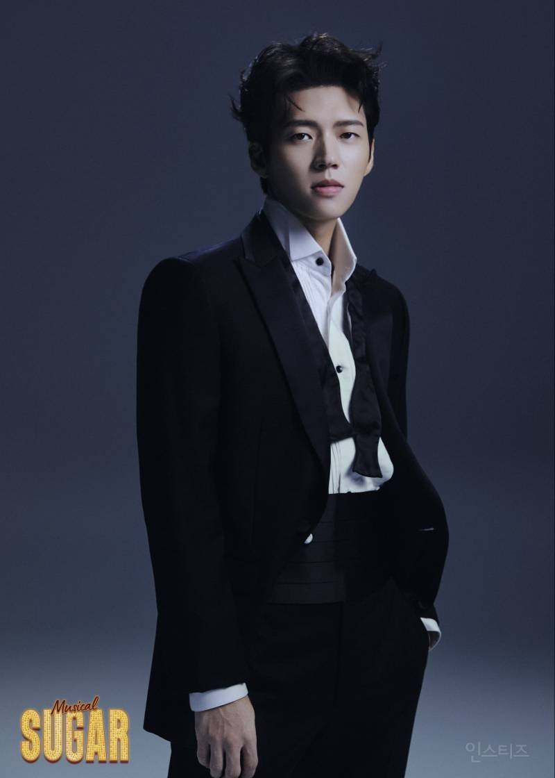 남배우들이 여장하고 나오는 브로드웨이 쇼뮤지컬 '슈가'(엄기준, 이홍기, 남우현, 정택운, 김법래, 김형묵, 송원근 출연) | 인스티즈