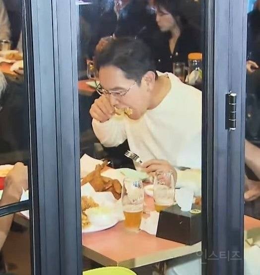 오늘자 이재용 회장 먹방.jpg | 인스티즈