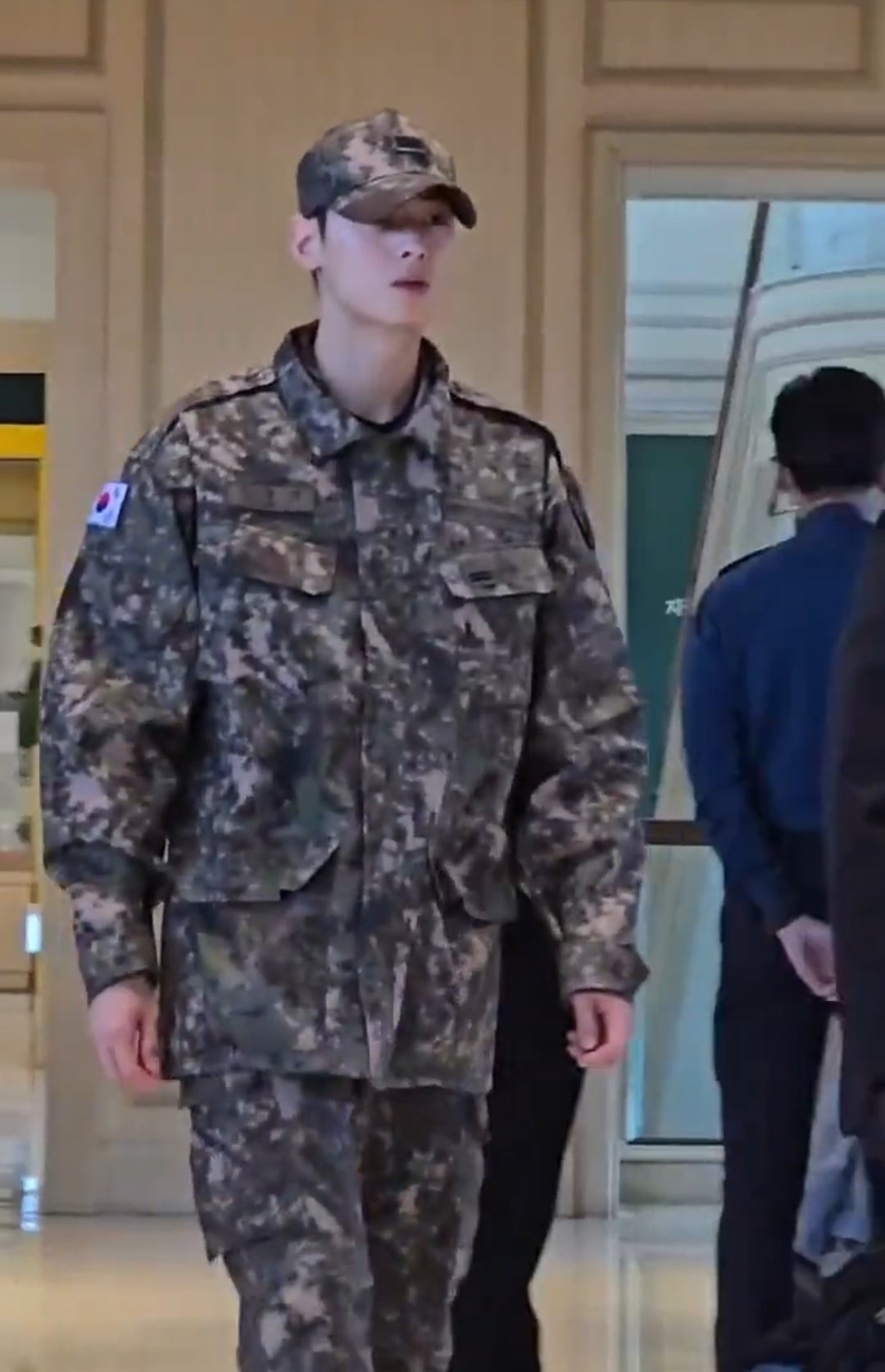 [잡담] 군대 간 차은우 근황이야... | 인스티즈