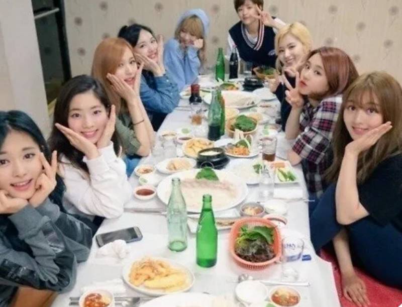 [잡담] 셋중에 술자리 어디에 갈거야? | 인스티즈