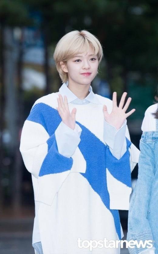 [잡담] 익들아 이런 머리 소화하기 어려워? | 인스티즈
