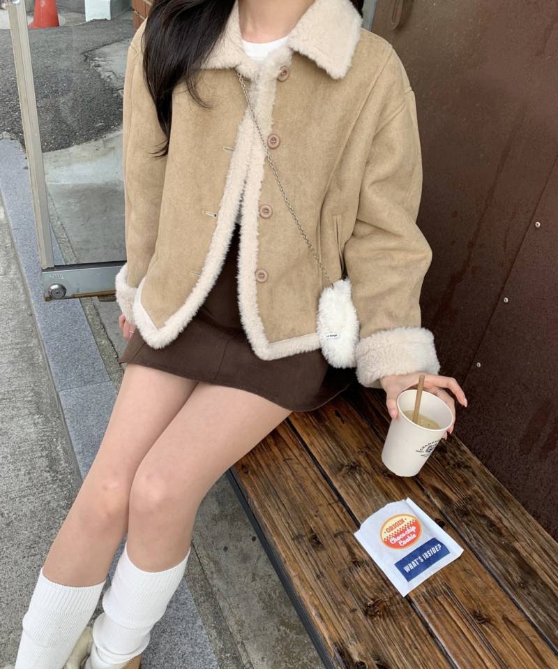 [잡담] 무스탕 색 뭐가 더 이쁨?! | 인스티즈