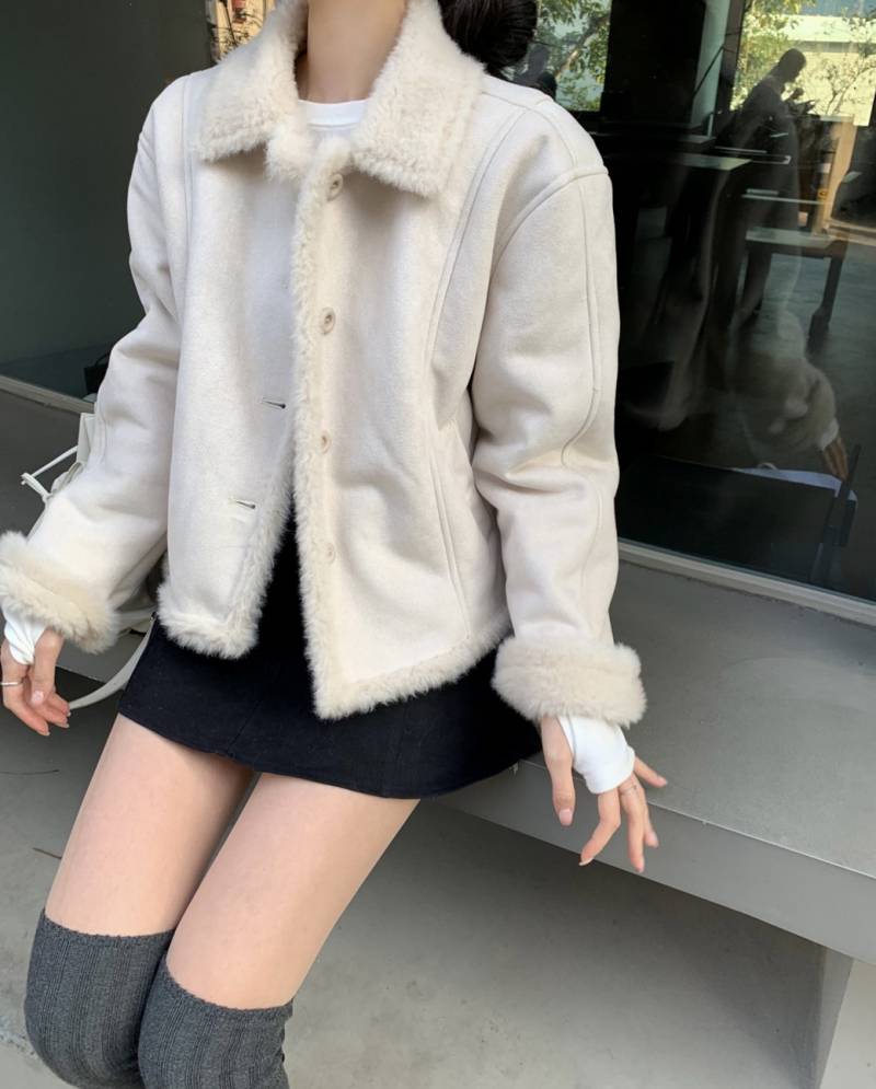 [잡담] 무스탕 색 뭐가 더 이쁨?! | 인스티즈