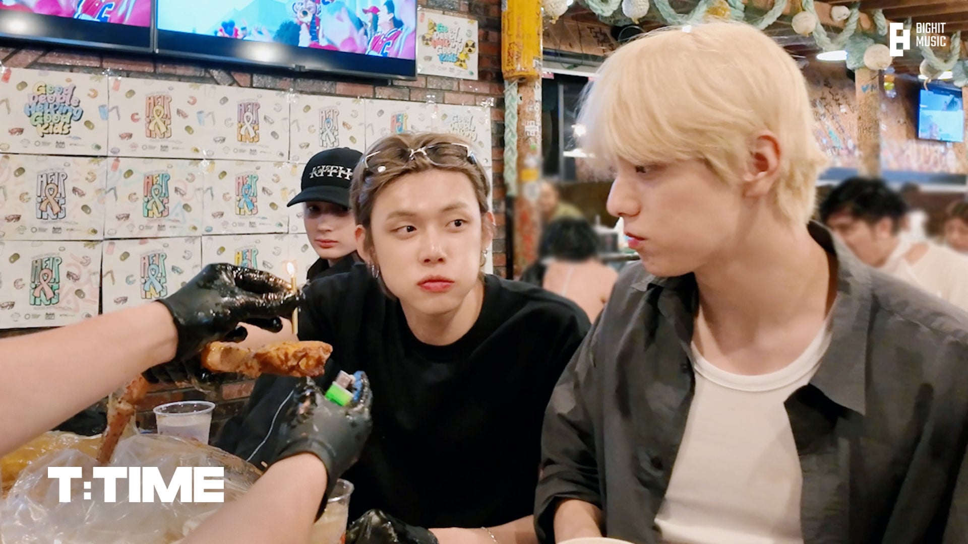 [잡담] 요즘 연준이 수빈이 요런 구도로 나온 썸네일들 너무 웃김ㅋㅋㅋㅋ | 인스티즈