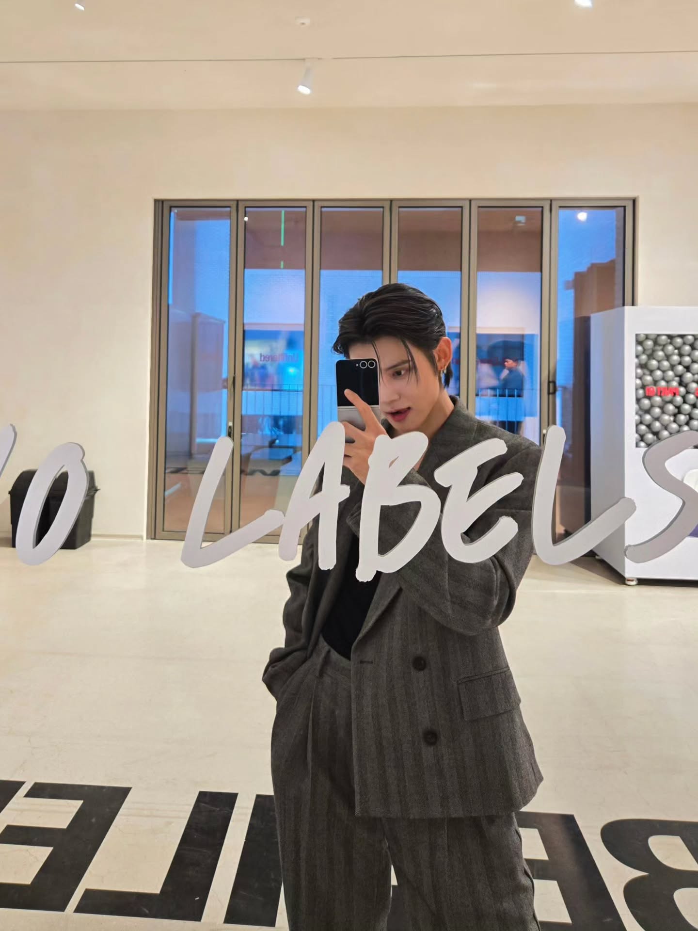 [잡담] 드디어 오늘 연준 솔로 데뷔날.ᐟ .ᐟ .ᐟ | 인스티즈