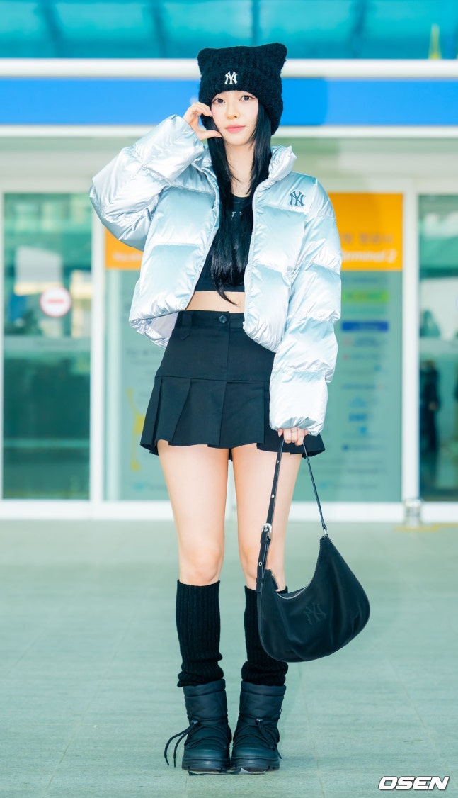 [잡담] 251107 카리나 일본 출국 기사사진 🐈‍⬛ | 인스티즈