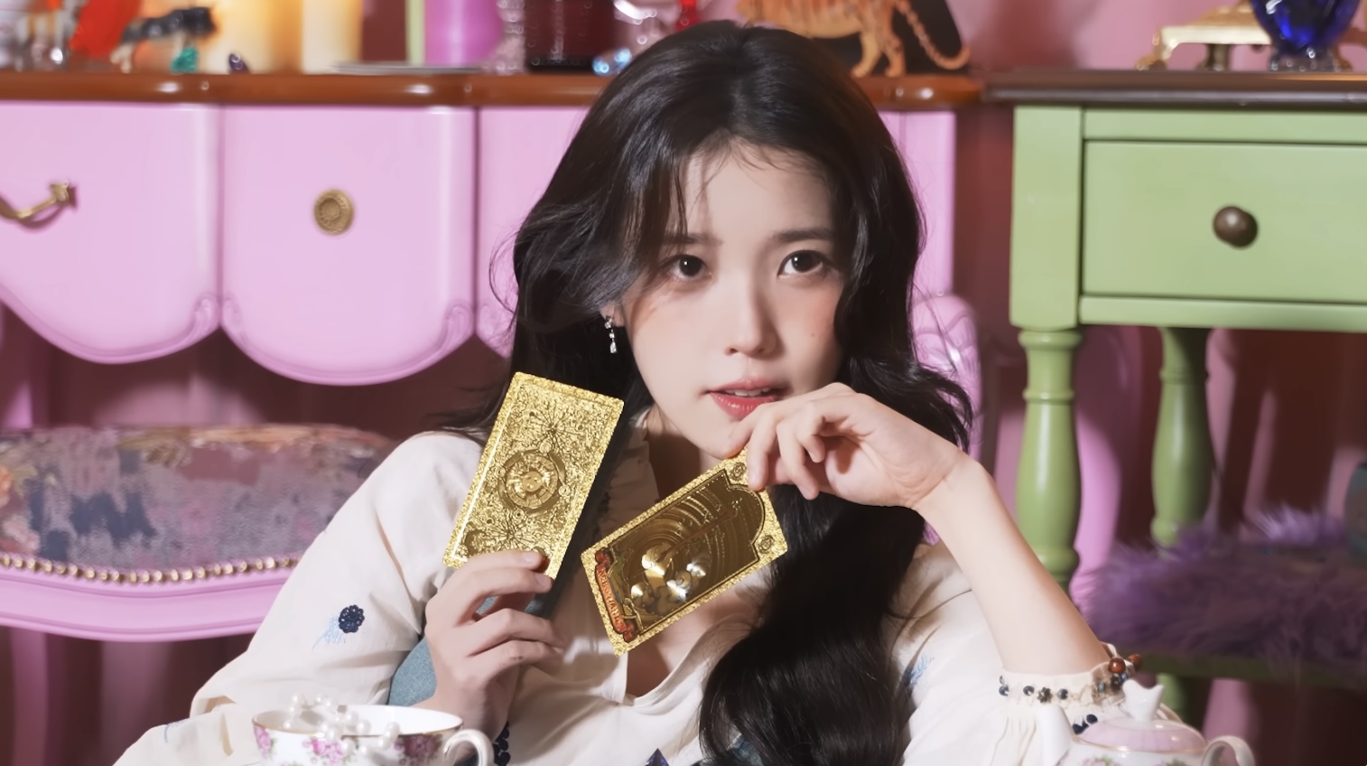 [잡담] 와 아이유 이번 시그 ㄹㅈㄷ임 | 인스티즈