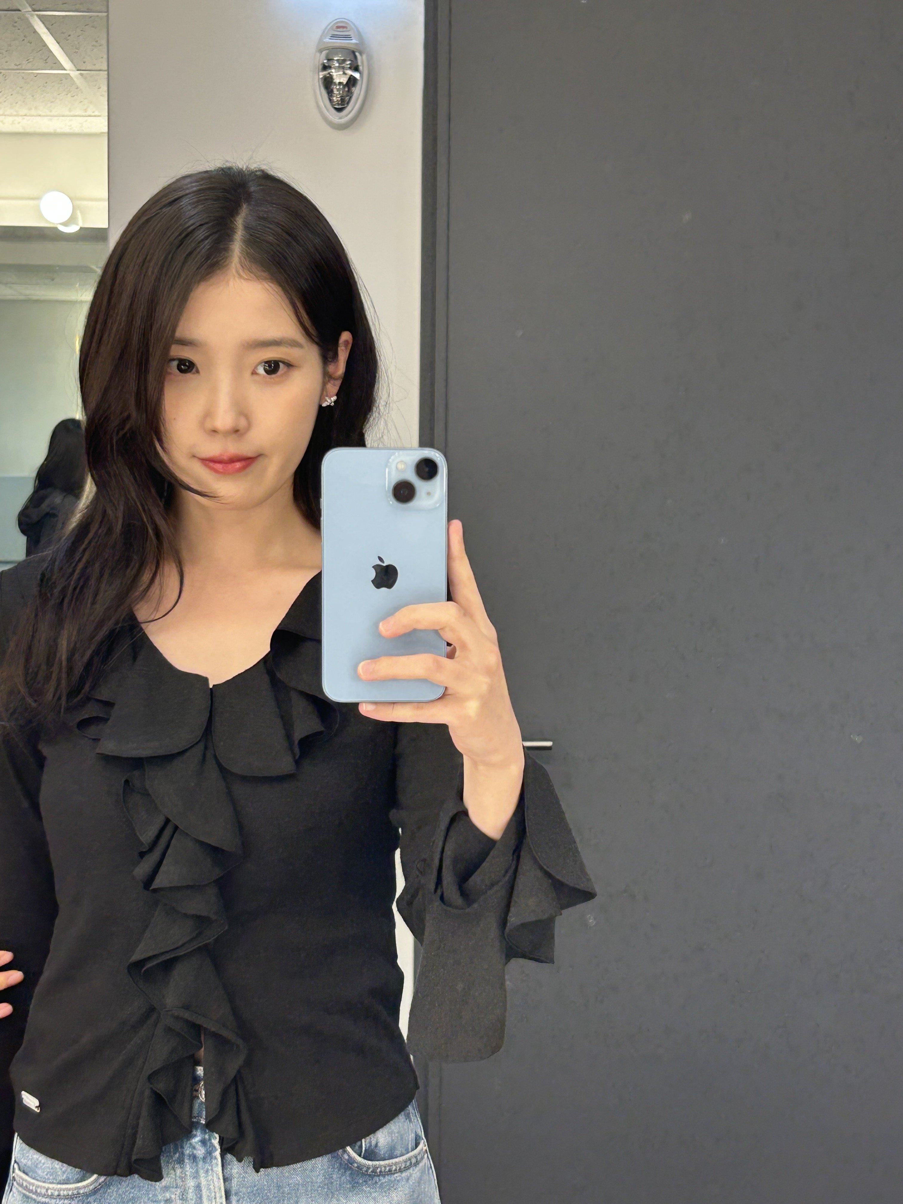 [잡담] 아이유) 아이유 너무 예뽀.. | 인스티즈