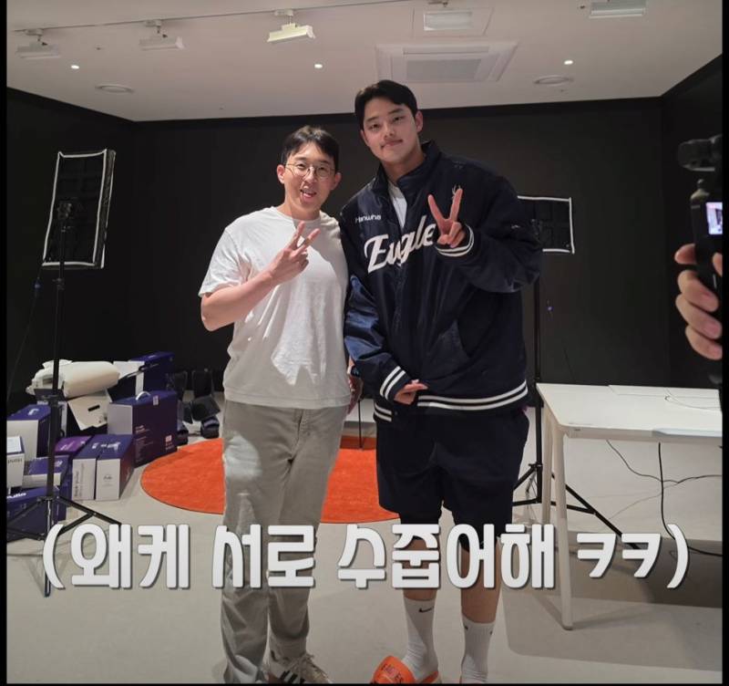 [잡담] 동주 실제로 보면 얼마나 클까 | 인스티즈