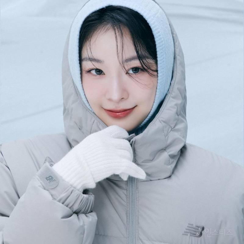 김연아 뉴발란스 FW 액티브 다운 캠페인 화보 | 인스티즈