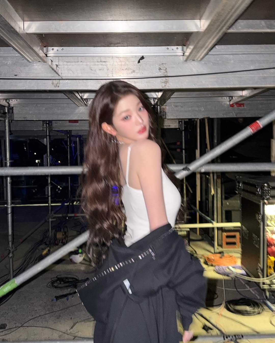 [잡담] 251108 장원영 인스타 🎶🎵🪩🖤🎆💕 | 인스티즈