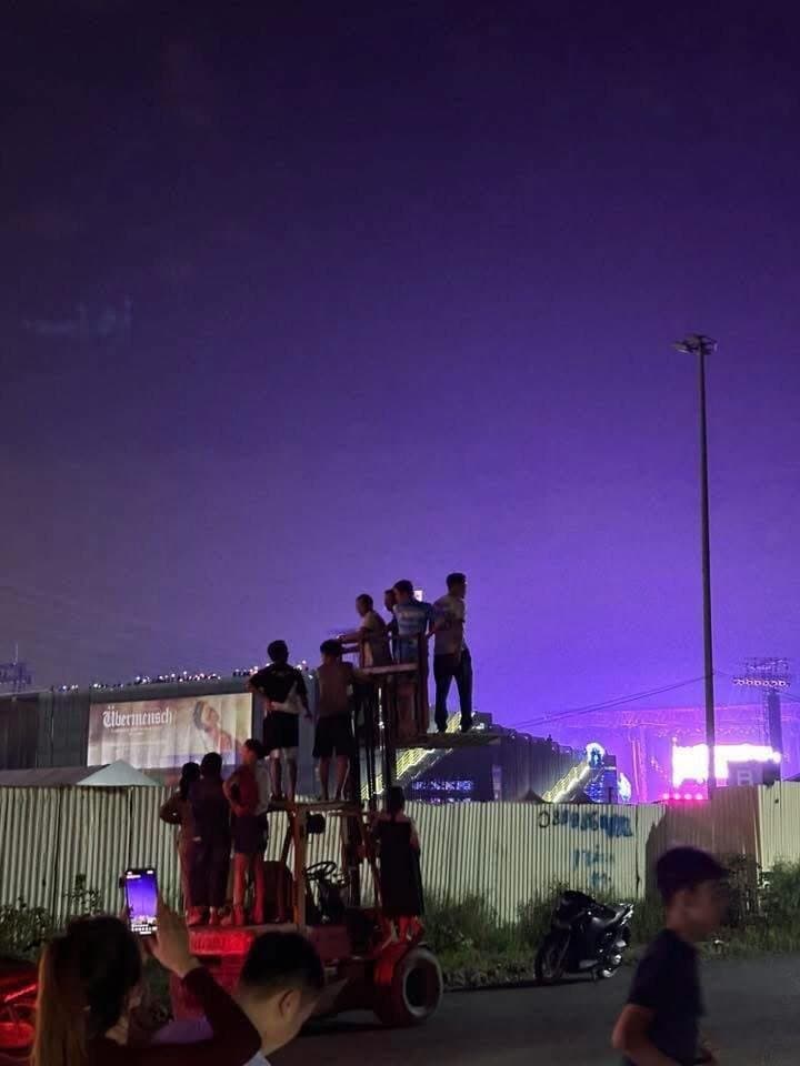 [잡담] 와 지디 하노이콘 함만 볼사람 | 인스티즈