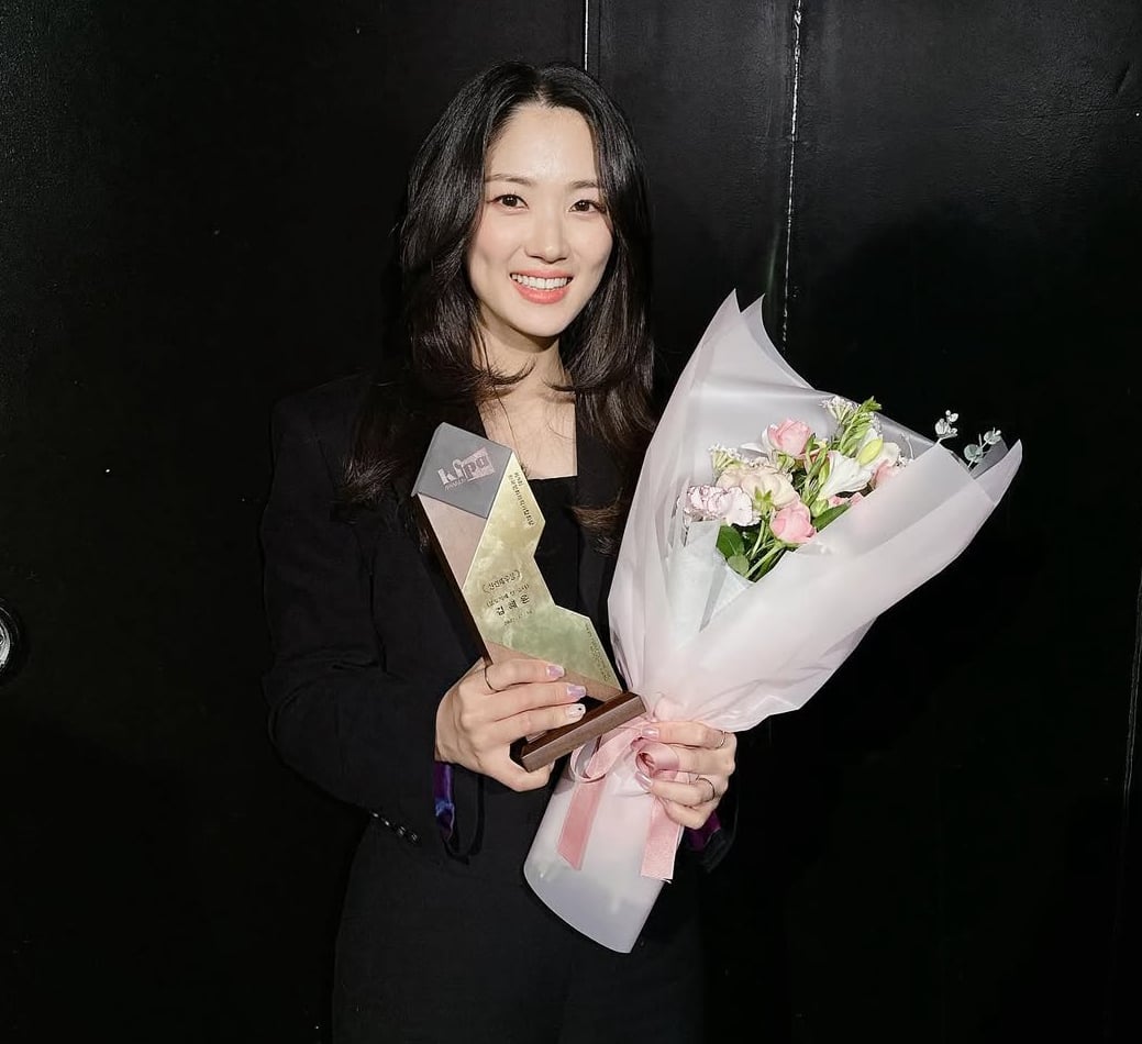 [잡담] 내년 김혜윤 모습 예상해봄 | 인스티즈