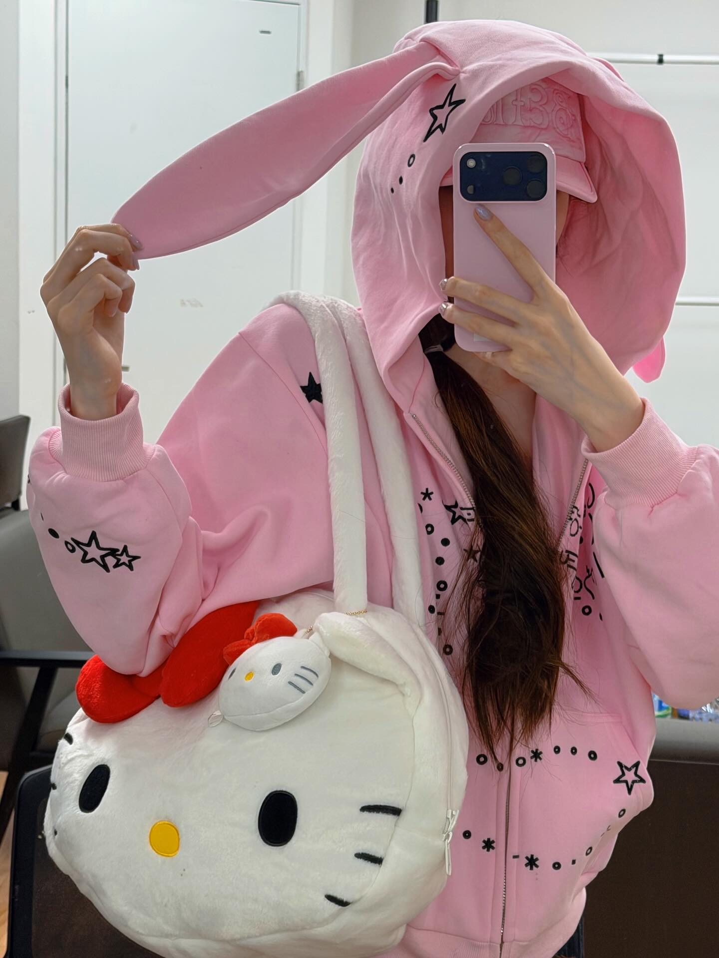[잡담] 올데프 영서 귀엽고 깜찍한거 진짜 좋아하나보네ㅋㅋㅋ | 인스티즈
