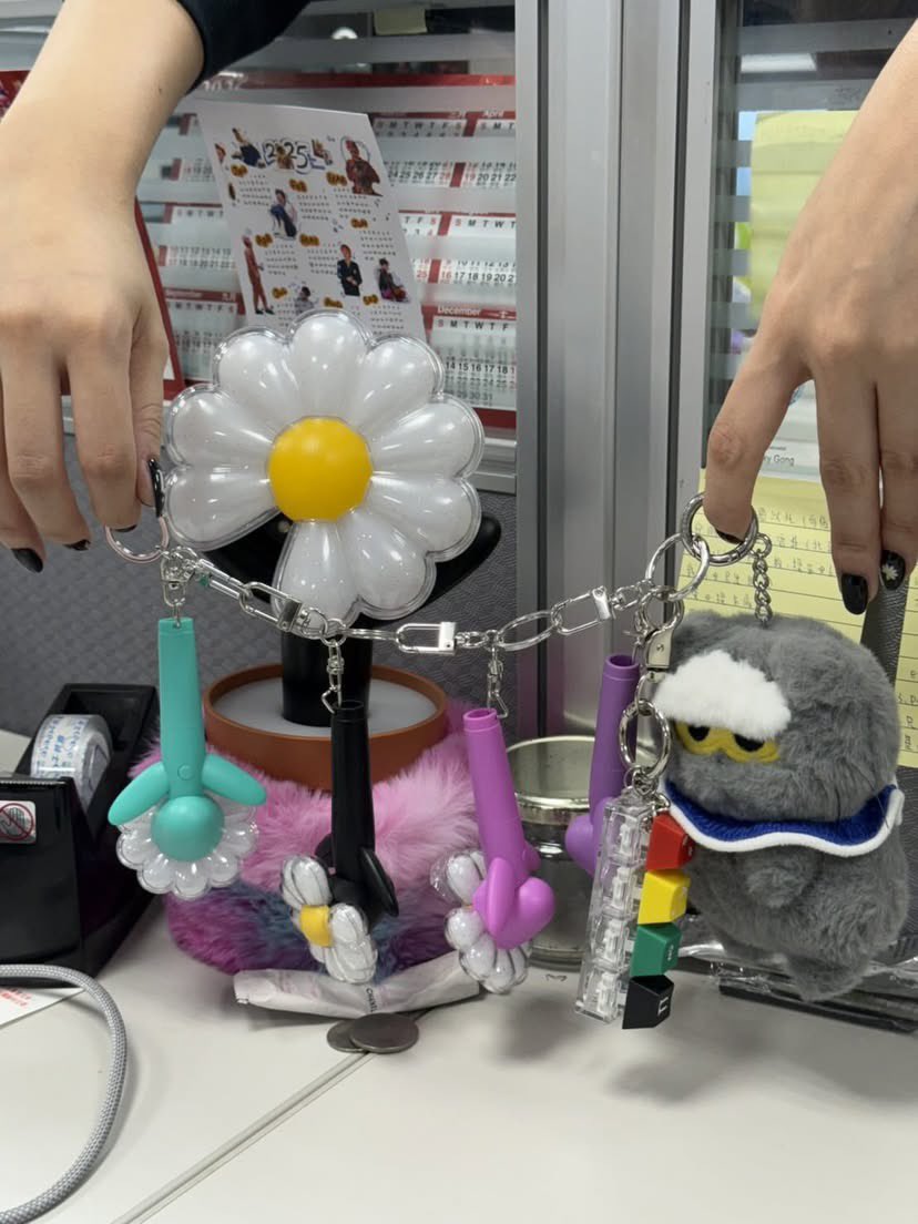 [잡담] 내가 본 응원봉 키링 중 젤 예쁨ㅠㅠ깔별로 있어 | 인스티즈