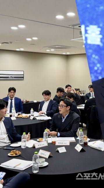 [잡담] 영표샘 안경쓴거 | 인스티즈