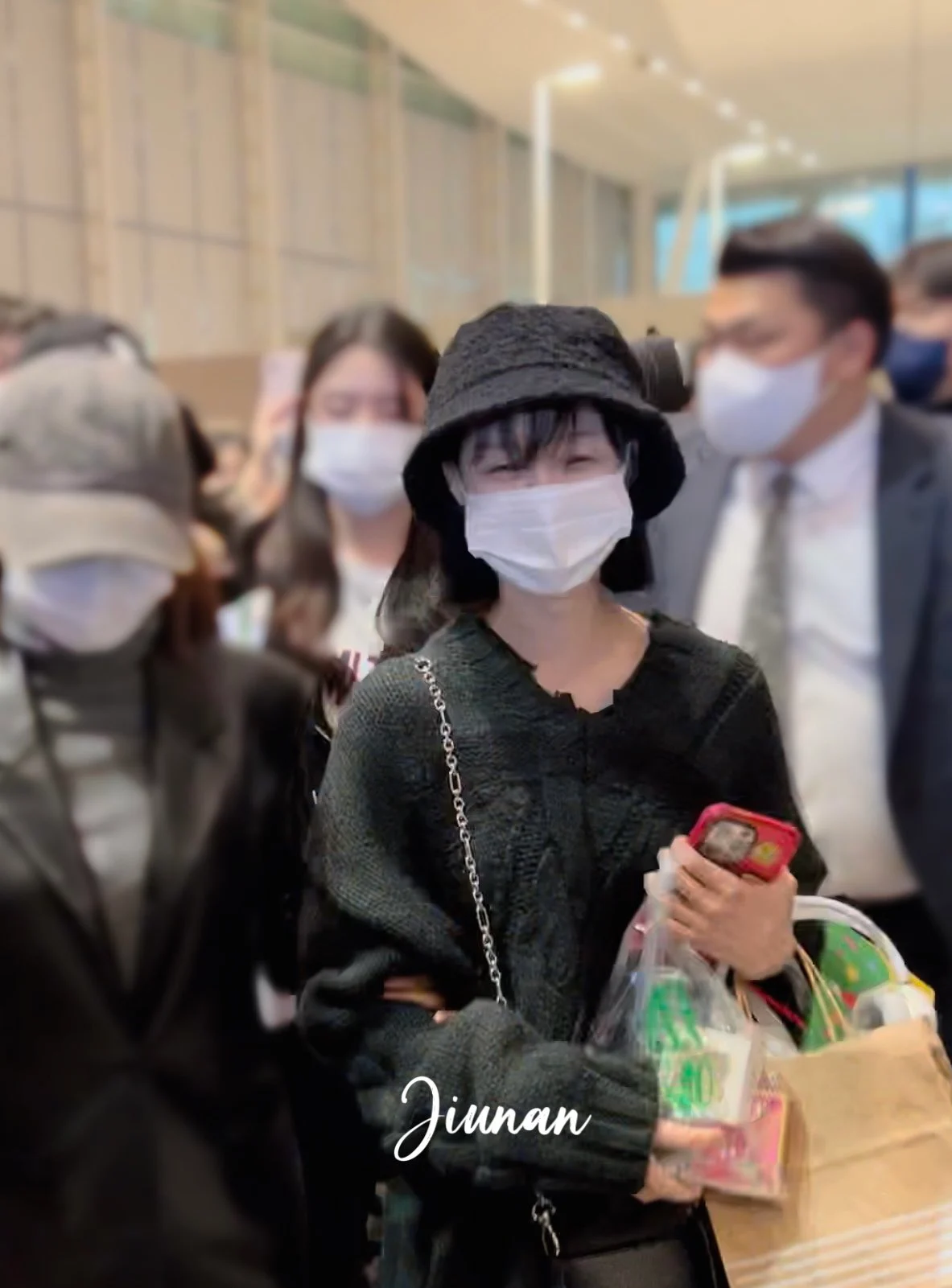 실물 느낌 난 에스파 윈터 폰카짤.jpg | 인스티즈