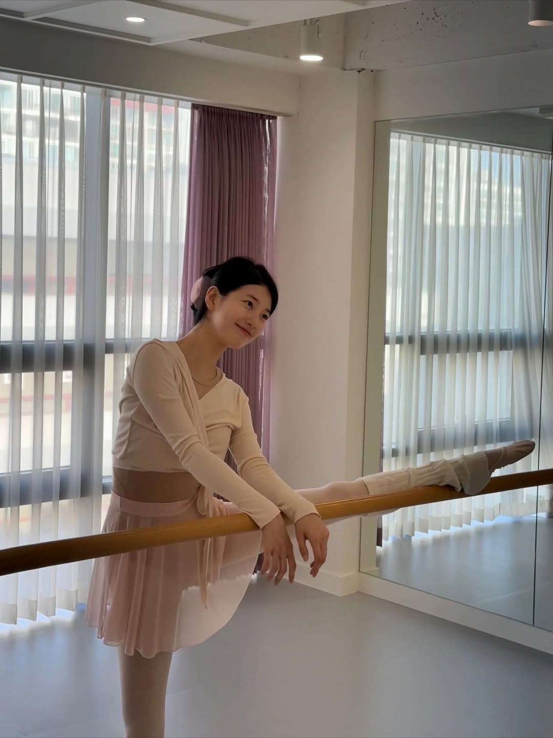[잡담] 251109 수지 인스타 🩰 | 인스티즈