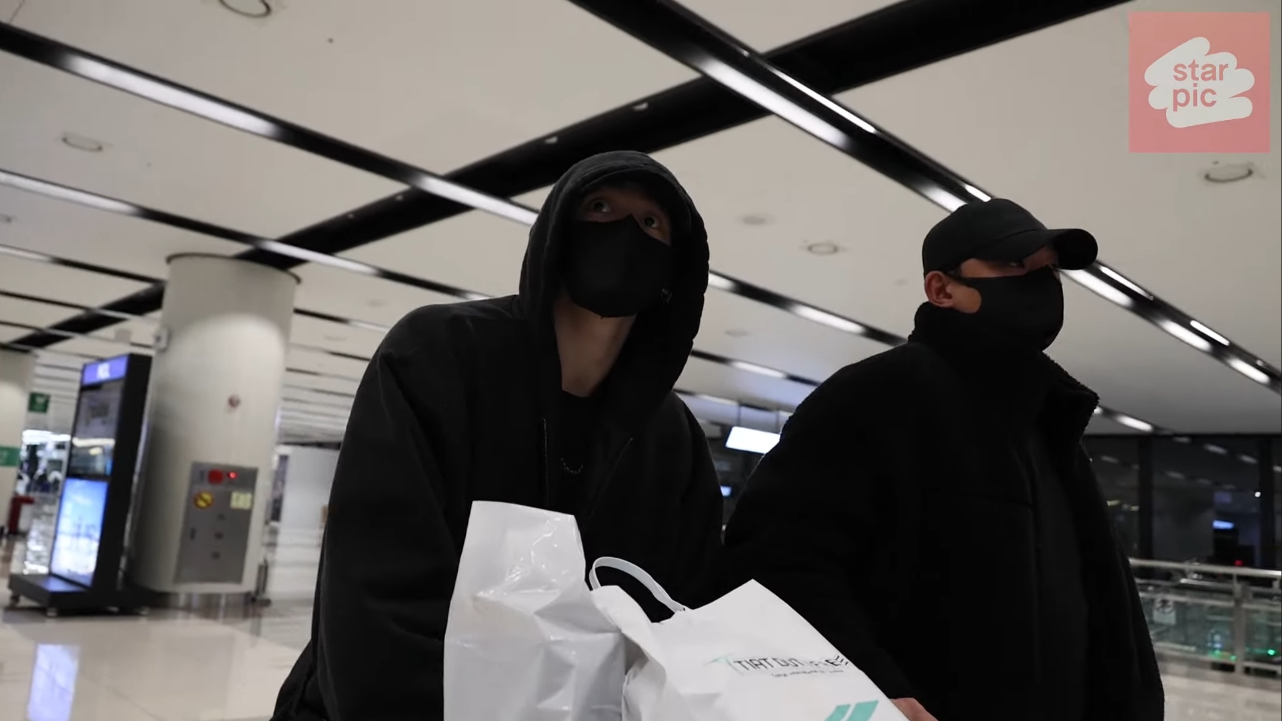 [잡담] 정국 입국 | 인스티즈