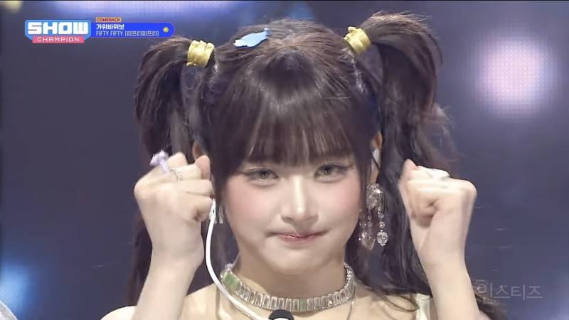 너무 예뻐서 보는 사람 모두 유혜주남편처럼 만든다는 어제자 피프티피프티 아테나.jpg | 인스티즈