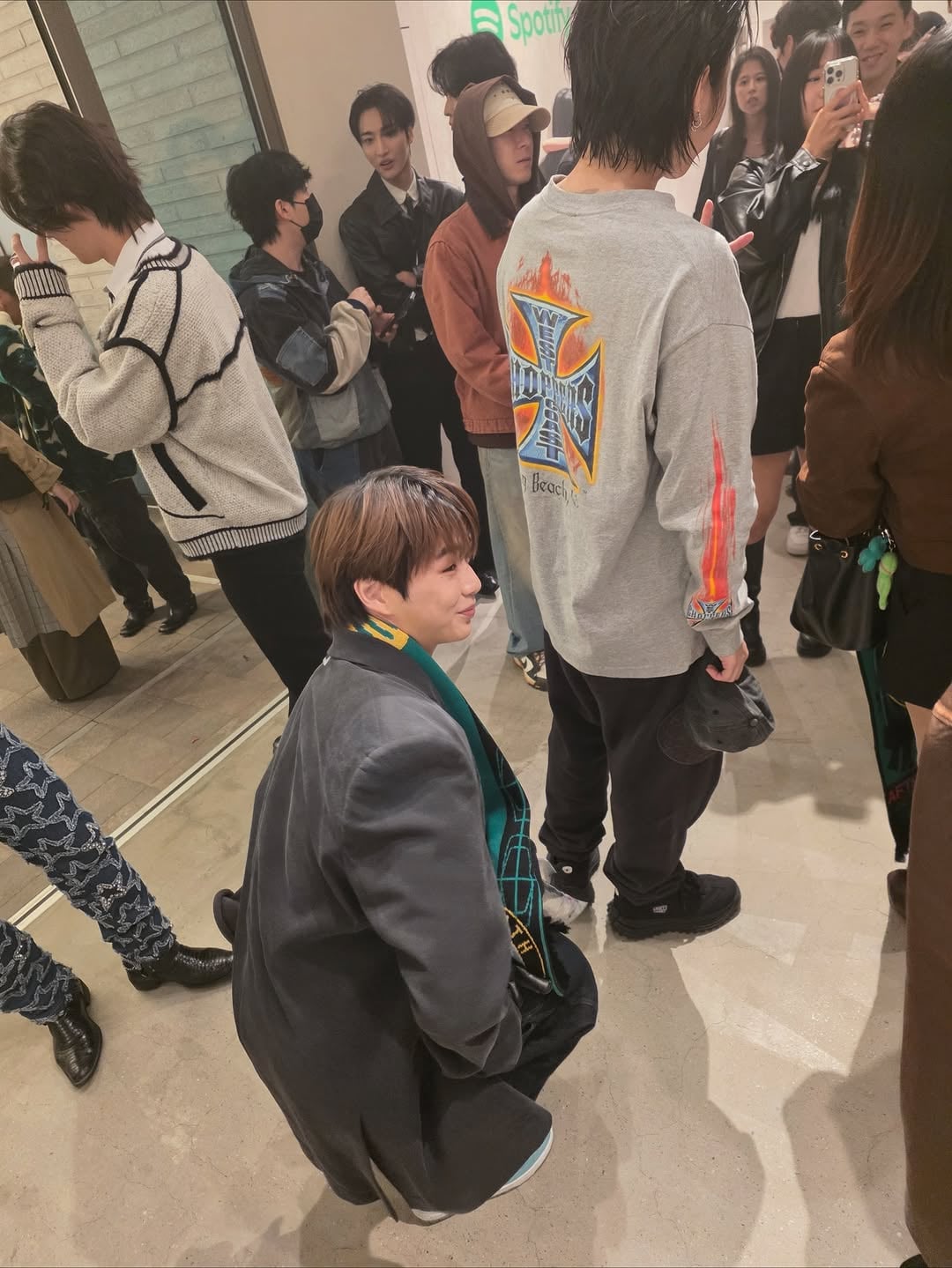 [잡담] 오늘 강다니엘 인스타에 텐, 지코(뒷모습) | 인스티즈