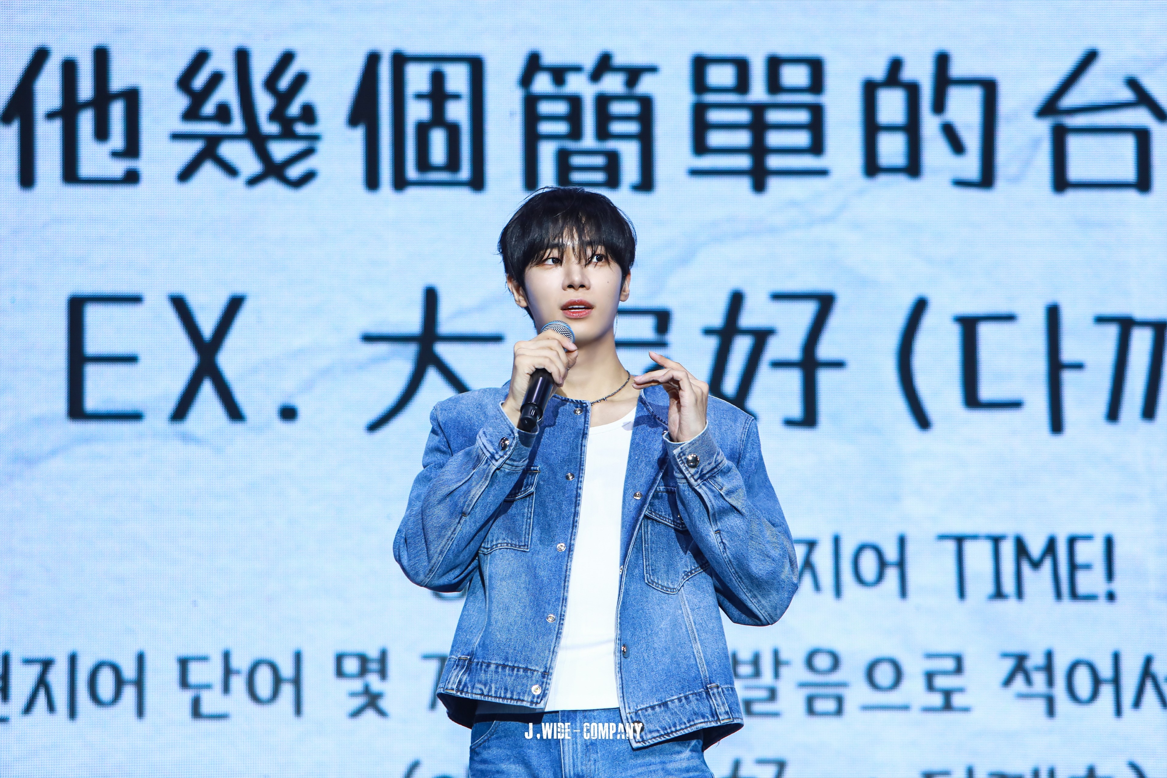 [잡담] 추영우 대만팬미팅 소속사 사진 ㄹㅇ 느좋... | 인스티즈