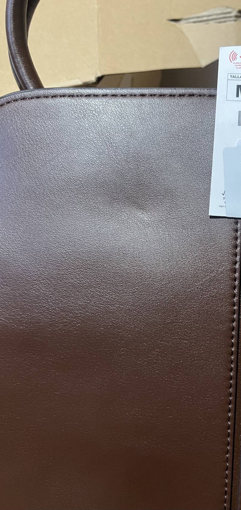 [잡담] 이거 가방 하자로 반품될까? | 인스티즈