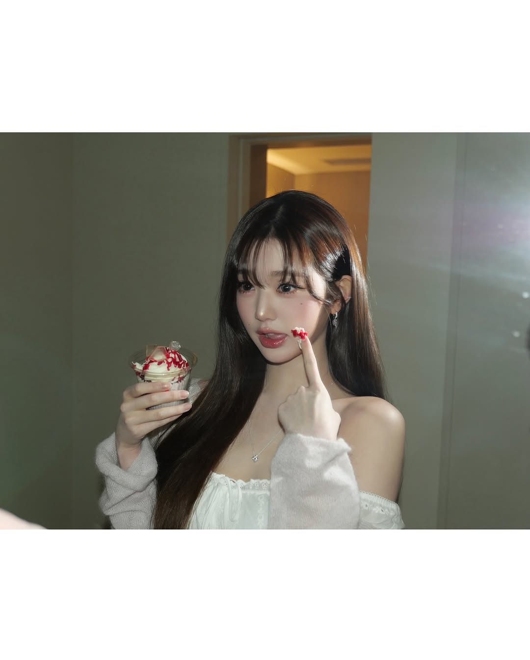 [잡담] 251114 장원영 인스타 🧁🎀🎃 👻 | 인스티즈