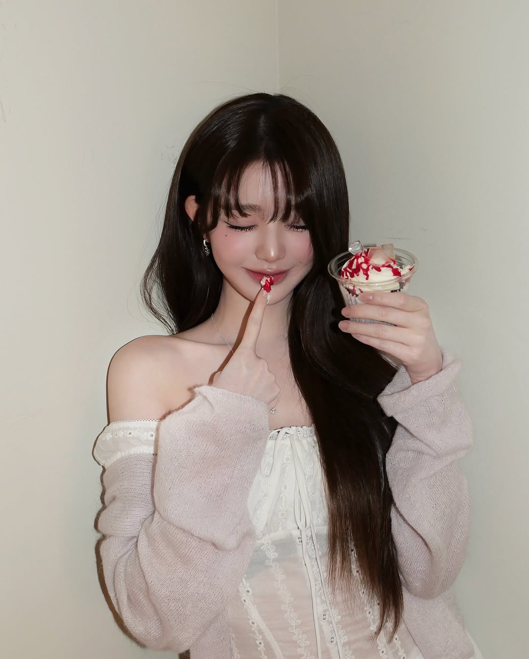 [잡담] 251114 장원영 인스타 🧁🎀🎃 👻 | 인스티즈