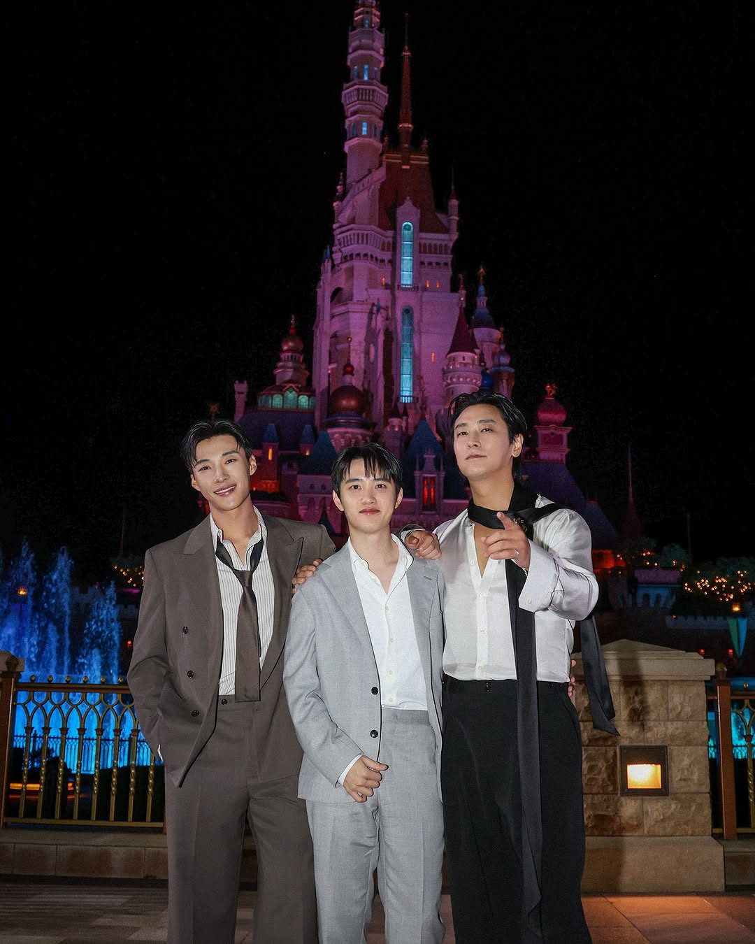 [정보/소식] 🏰🤴✨ 주지훈 도경수 우도환 디즈니행사 사진 | 인스티즈