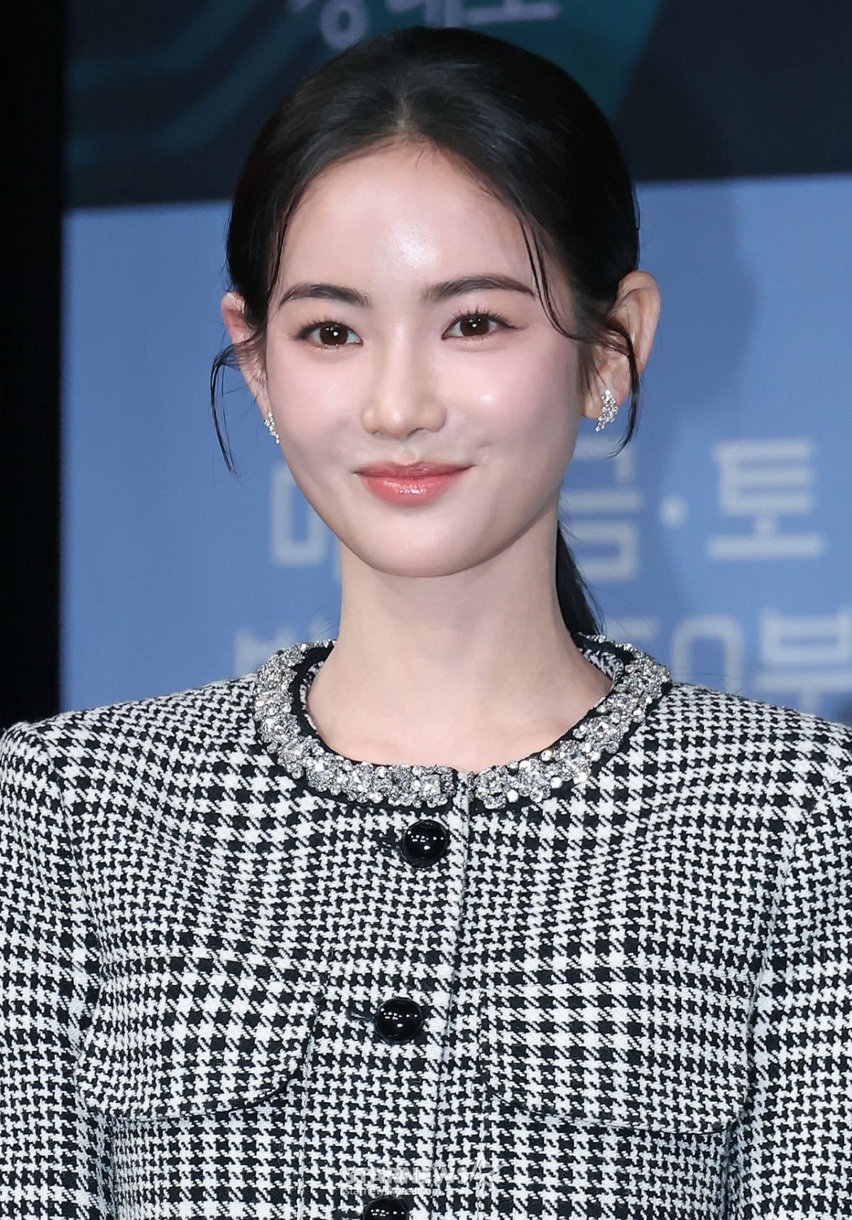 [잡담] 홍수주 얼굴이 왜 달라진것같지 했는데 | 인스티즈
