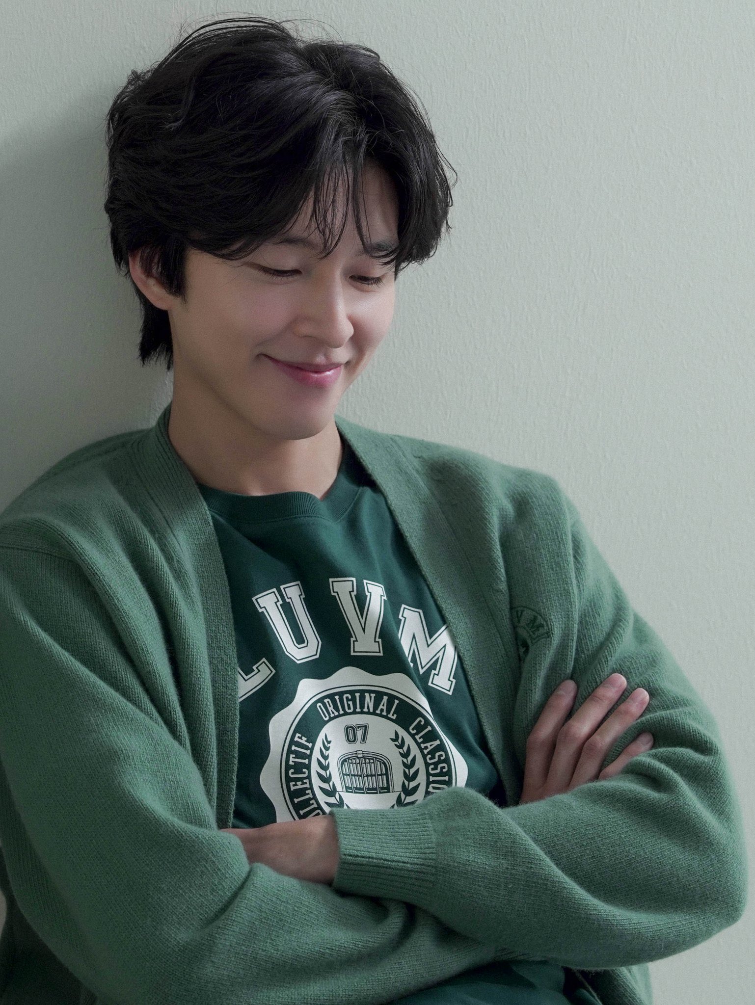 [잡담] 홍경 진짜 왜케 말갛게 생겼지..ㅠ | 인스티즈